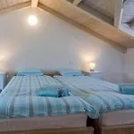 Holiday home Beautiful In Putini With Kitchen Pulici