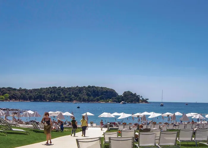 別荘 Beautiful In Putini With Kitchen Pulići